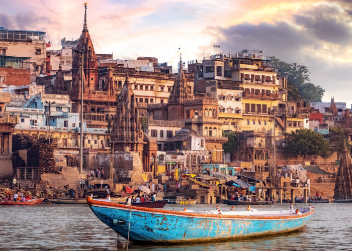 varanasi-india-boat